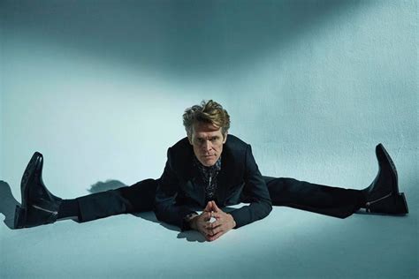 willem dafoe photos|willem dafoe weird poses.